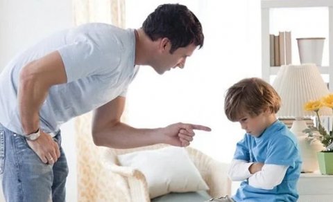 Uşağı tərbiyə etmək üçün döymək lazımdır?