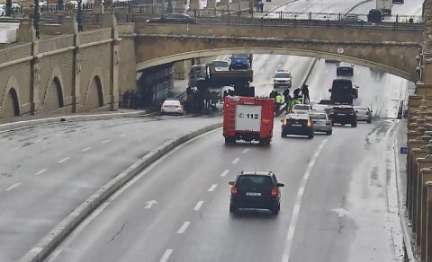 "Bağırov" körpüsündə tuneldə nəqliyyatın hərəkətinə qoyulan məhdudiyyət aradan qaldırıldı