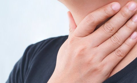 Boğaz xərçənginin ilk əlamətinin adı açıqlandı