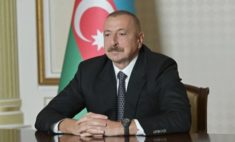 Prezident pravoslav xristian icmasını təbrik etdi

