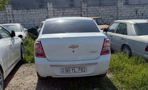 Bakıda sərxoş halda avtoxuliqanlıq edən taksi sürücüsü həbs edildi - FOTO