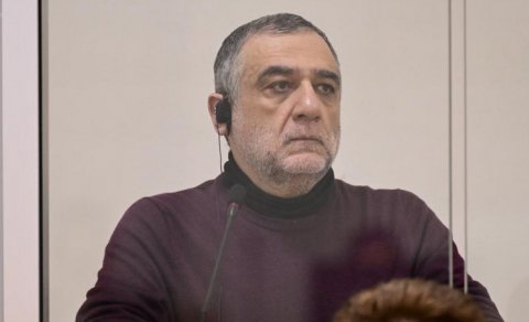 
Ruben Vardanyanın məhkəməsində mina partlayışı zamanı xəsarət almış şəxslər ifadə verirlər