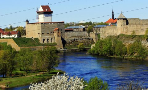 Estoniya Rusiya sərhədində hərbi baza yaratmaq istəyir