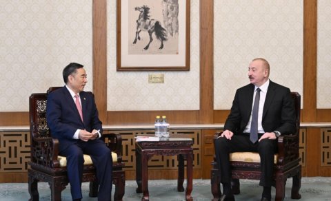 İlham Əliyev “Energy China” şirkətinin sədri ilə görüşdü