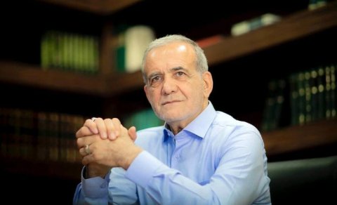 Pezeşkian: Bir çox məsələlərdə bir-birimizin təcrübəsini öyrənə bilərik
