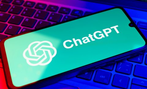 ChatGPT "ağlını itirib": yeni versiya istifadəçiləri zərərli qərarlara təşviq edib