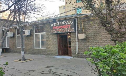 "Favorit" restoranında dava: Xəsarət alan şəxs iki saat əməliyyat olundu