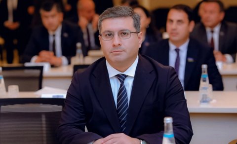 Yeni nazir kollektivə təqdim edildi