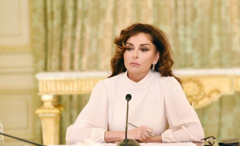 Mehriban Əliyeva Heydər Əliyevin anadan olmasının ildönümü münasibətilə paylaşım etdi - FOTO