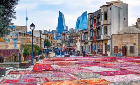 Ölkəyə turist cəlb etmək üçün hansı festivalları keçirməliyik?