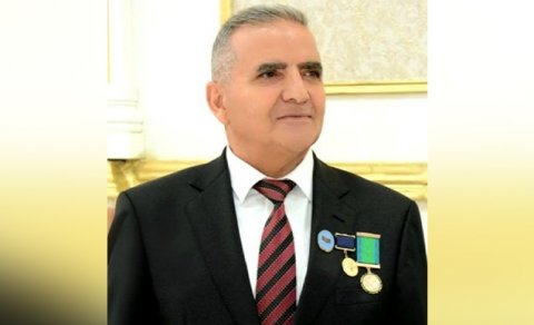 Yeni sədr də istefa verdi
