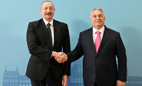 Budapeştdə TDT Dövlət başçılarının qeyri-rəsmi Zirvə görüşü keçirildi- YENİLƏNİB