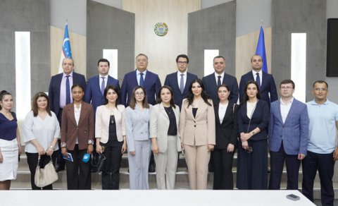 Azərbaycan nümayəndə heyəti Özbəkistan İnformasiya və Kütləvi Kommunikasiya Agentliyində görüş keçirdi - FOTO