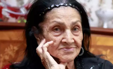 "Elə qaraqabaq adama sənəti sevdirdim" - VİDEO