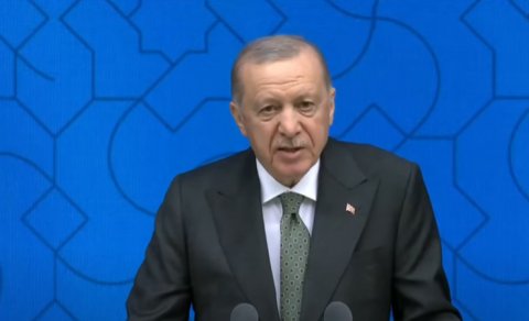 Ərdoğan Laçında Səməd Vurğunun "Azərbaycan" şeirini səsləndirdi
