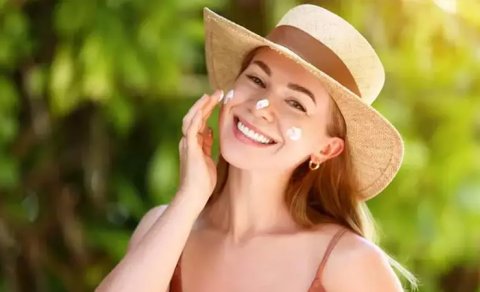 Dermatoloqdan yayda dərinizə parlaqlıq qatacaq 9 effektiv tövsiyə