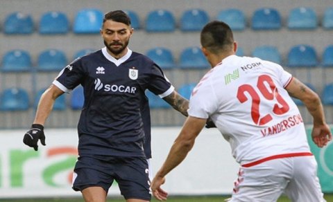 Millinin üzvü "Neftçi"dən ayrıldı