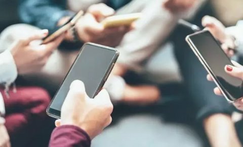 Xaricdən mobil telefon gətirmək niyə azalıb? - ARAŞDIRMA