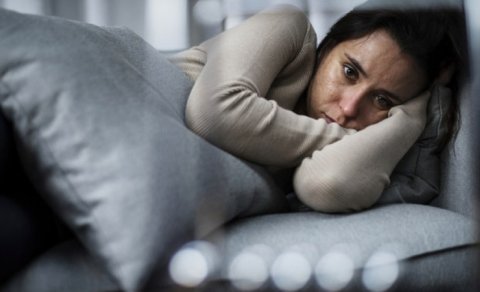 "Səbəbsiz depressiya" səbəbi olan səssizlikdir