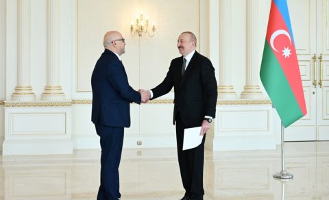 Prezident yeni səfirlərin etimadnaməsini qəbul etdi - YENİLƏNİB
