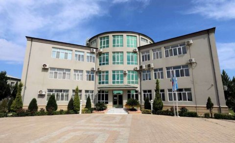 "Azərterminalkompleks"ə məxsus “Nissam Maxima” 1536 manata satıldı