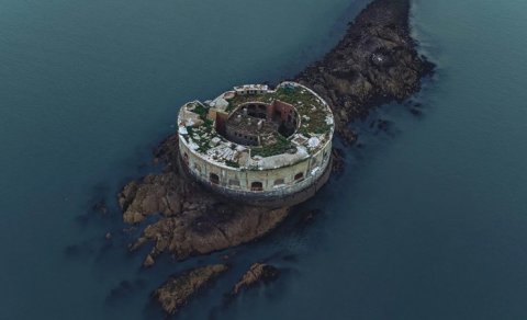 Rəsmi olaraq silahsızlaşdırıldı, tamamilə tərk edildi - 96 il sonra turistlər üçün açıla bilər