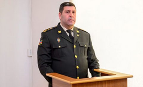 Öz-özünə polkovnik rütbəsi veribmiş - Eks-rəisə 10 il həbs!
