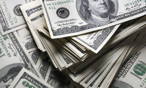 "Fitch": Bu ilin sonunda Azərbaycanın beynəlxalq ehtiyatları 13 milyard dolları ötəcək