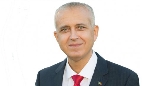 Daniel Teku: Rusiya təkcə dövlət sərhədlərini deyil, həm də milli ruhu hədəf alır