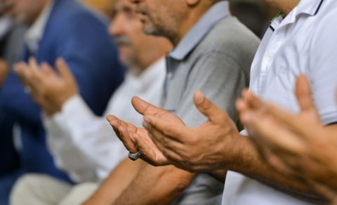 Məhərrəm ayını matəmə bürüməyi farslar gətirib?