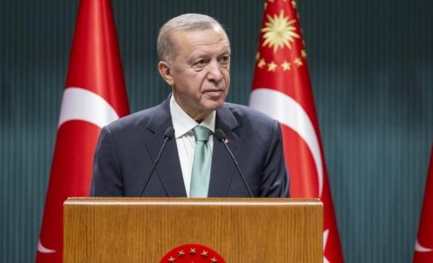 Ərdoğan Azərbaycana gəldi
