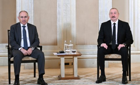 Prezident İlham Əliyevlə Paşinyan arasında nələr müzakirə olunub? - ŞƏRH