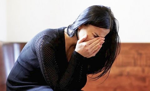 Qadın verdiyi 20 min borcu istədi, şantaj edildi
