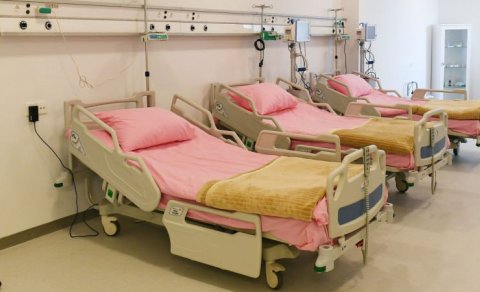 Tibbi xidmətin pulsuz olması yetərli deyil: İnsanlar niyə hələ də özəl xəstəxanalara üz tutur?