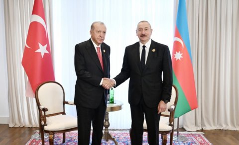 İlham Əliyev Ərdoğana zəng etdi