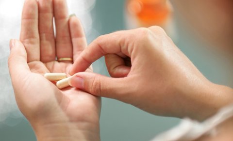 Həkim: D vitamini bütün il boyu, hətta istidə də qəbul edilməlidir