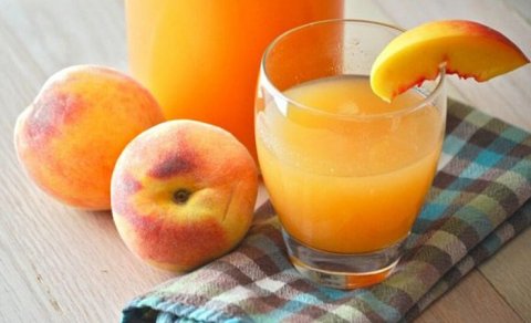 Kosmetik məhsullarda da istifadə olunan şaftalı suyu faydası
