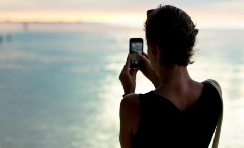Telefon suya düşdükdə nə etmək lazımdır? - Ekspertlərin tövsiyələri