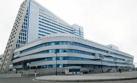 “Yeni Klinika” 247 min manatlıq təsərrüfat və santexnika malları alır