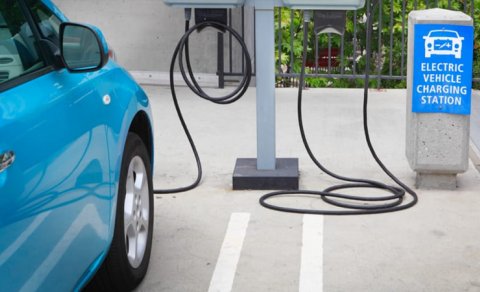 Ölkəmizdə elektrikli avtomobillərin satışı nə üçün azalıb?
