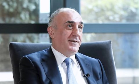 "Yeni yer açılan kimi deyirlər ki, ora səfir göndərilirəm"