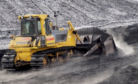 Dövlət qurumu 2,5 milyonluq buldozer alır