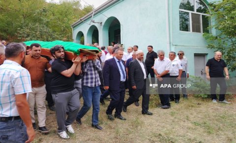 Məmməd İsmayıl dəfn olundu - FOTO