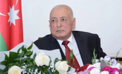 Azərbaycanda sabiq rektor vəfat etdi