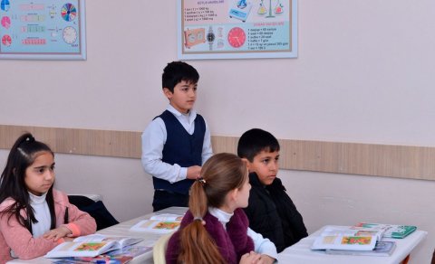 Məktəblərin yeni tədris ili üçün tədris planları təsdiqləndi
