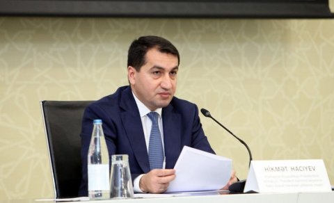 Hikmət Hacıyev Mehriban Əliyevanı təbrik etdi
