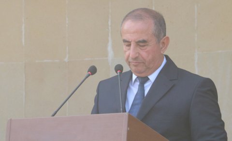 İcra başçısının birinci müavini vəzifəsindən azad edildi