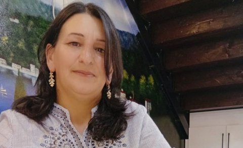 43 yaşında 9-cu sinif məzunu oldu - Şəhla Mirzəyevanın uğur hekayəsi