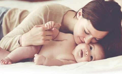 35 yaşdan sonra xanımların uşaq dünyaya gətirmək şansı azalır?