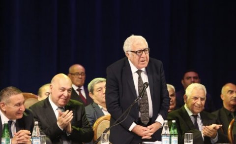 Anar Yaradıcılıq Evinin açılışında iştirak etmədi - Səbəbini özü açıqladı